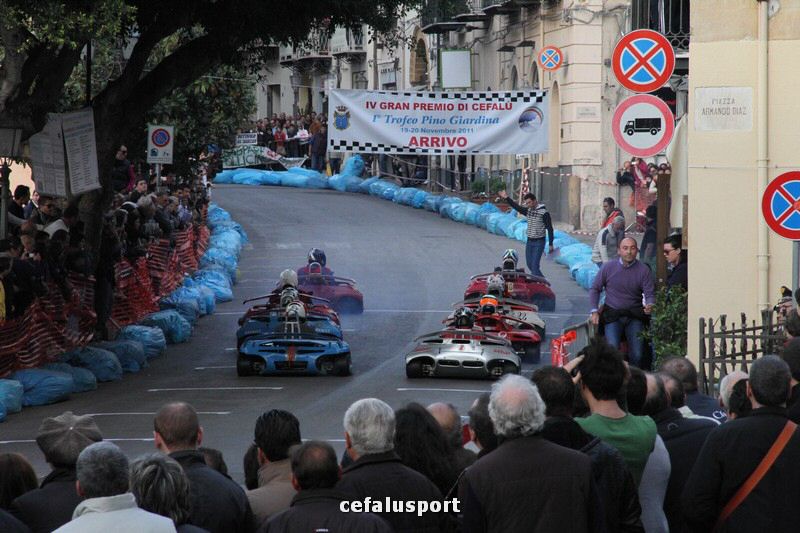 111120 sport2 210_tn.jpg
